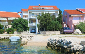 Apartments by the sea Kustici, Pag - 4086